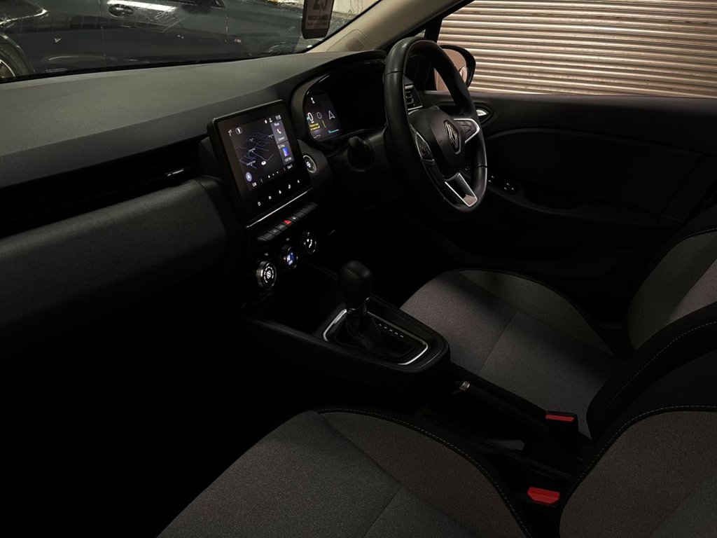 Used Renault Clio 2024 for sale - 77332508: Photo 6