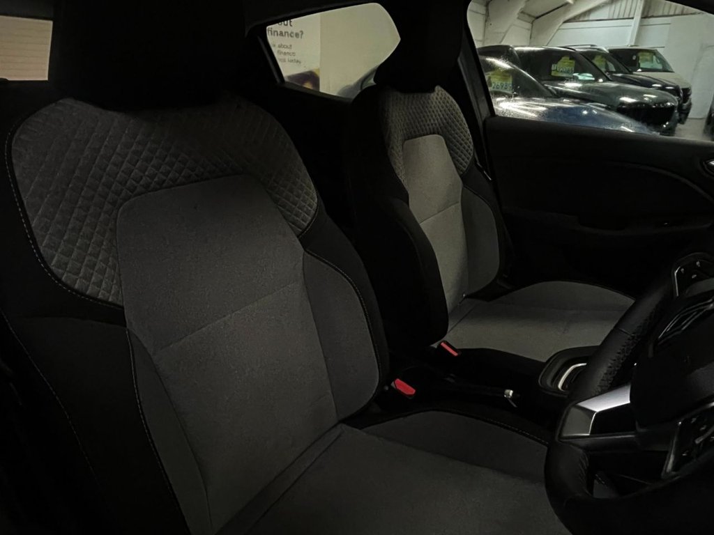 Used Renault Clio 2024 for sale - 77332508: Photo 8