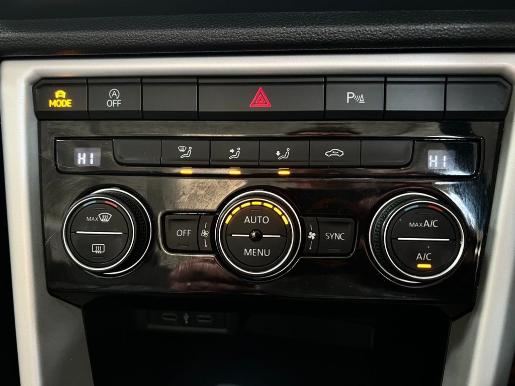 Used Volkswagen T-Roc 2020 for sale - 77936157: Photo 19