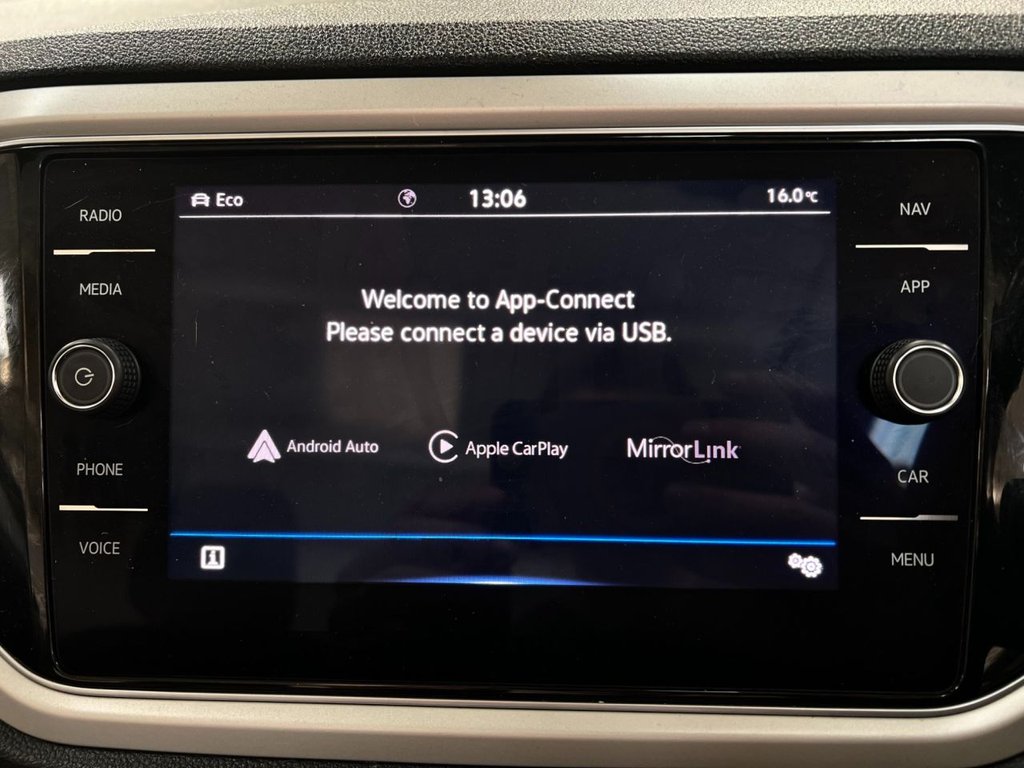 Used Volkswagen T-Roc 2020 for sale - 77936157: Photo 23