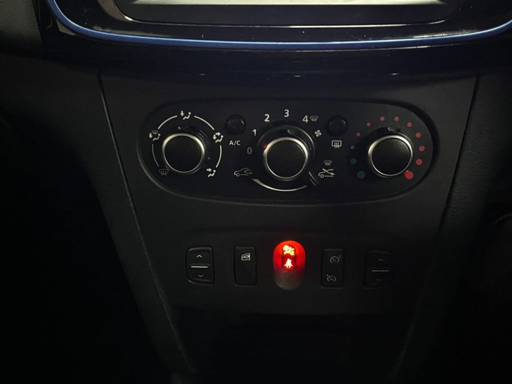 Used Dacia Sandero Stepway 2020 for sale - 77546833: Photo 32