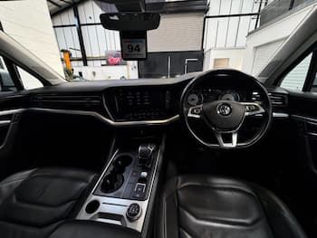 Used Volkswagen Touareg 2018 for sale - 79790911: Photo