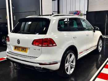 Used Volkswagen Touareg 2017 for sale - 79462274: Photo