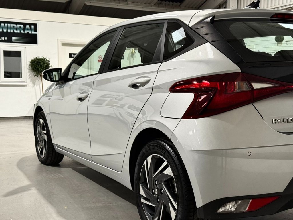 Used Hyundai i20 2022 for sale - 77332513: Photo 25