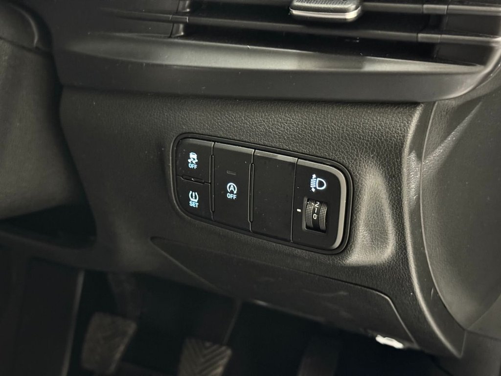 Used Hyundai i20 2022 for sale - 77332513: Photo 43