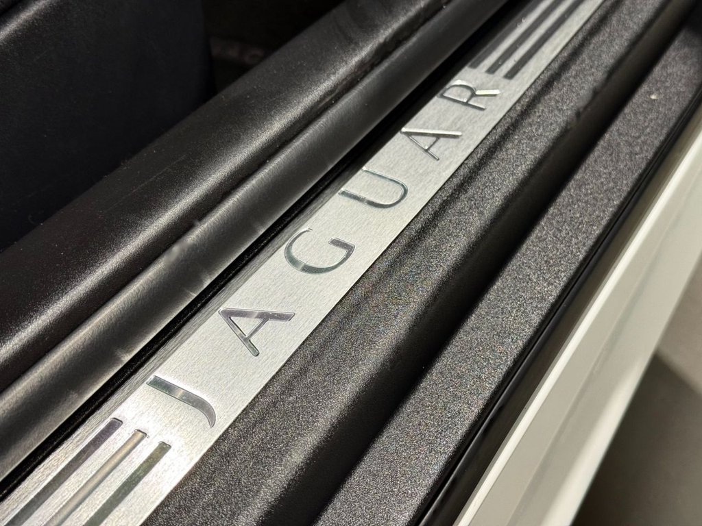 Used Jaguar XK 2011 for sale - 77332491: Photo 47