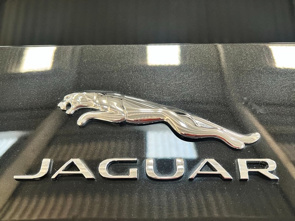 Used Jaguar F-Type 2015 for sale - 77332494: Photo 25