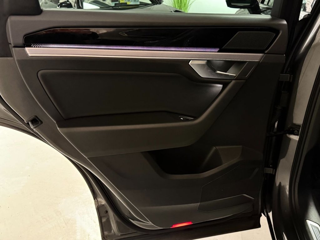 Used Volkswagen Touareg 2020 for sale - 77332523: Photo 28