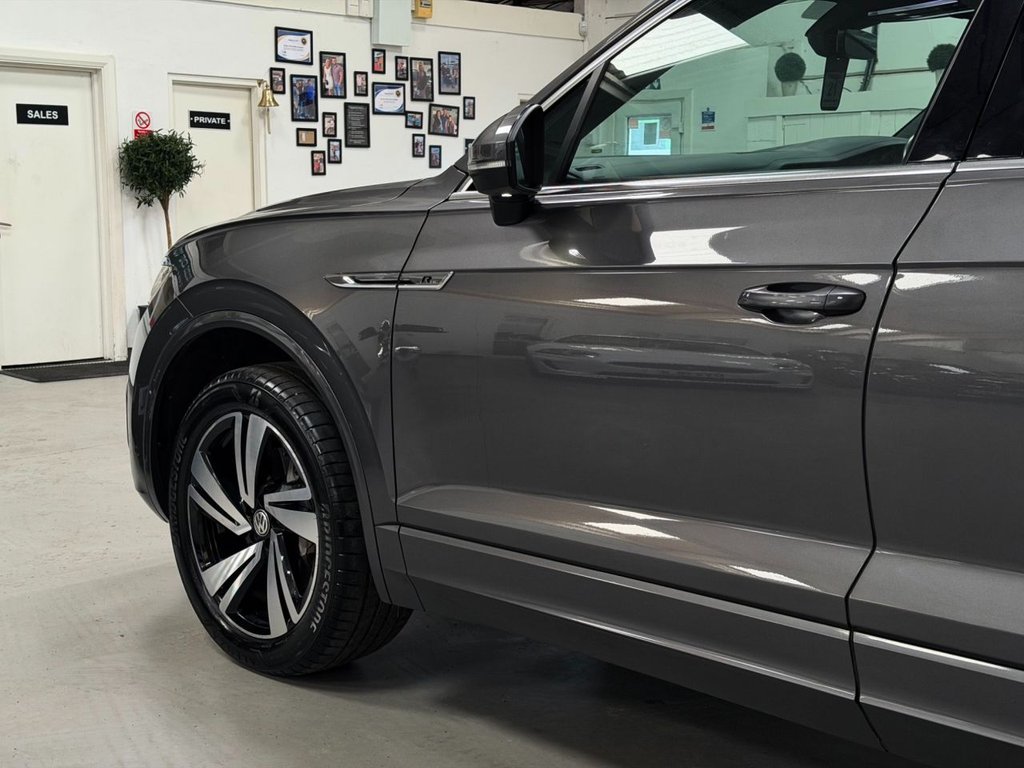 Used Volkswagen Touareg 2020 for sale - 77332523: Photo 50