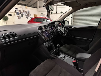 Used Volkswagen Tiguan Allspace 2020 for sale - 77332507: Photo