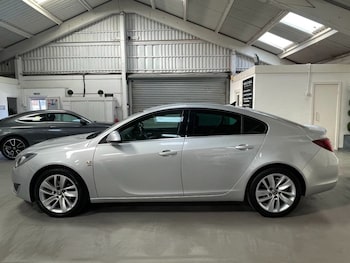 Used Vauxhall Insignia 2015 for sale - 78401108: Photo