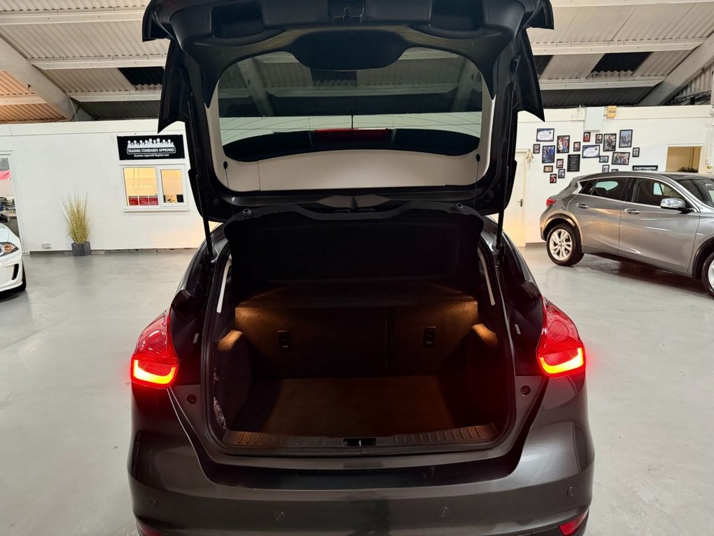 Used Ford Focus 2015 for sale - 77328091: Photo 22