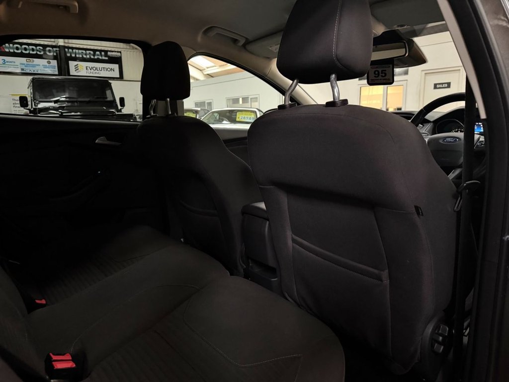 Used Ford Focus 2015 for sale - 77328091: Photo 25