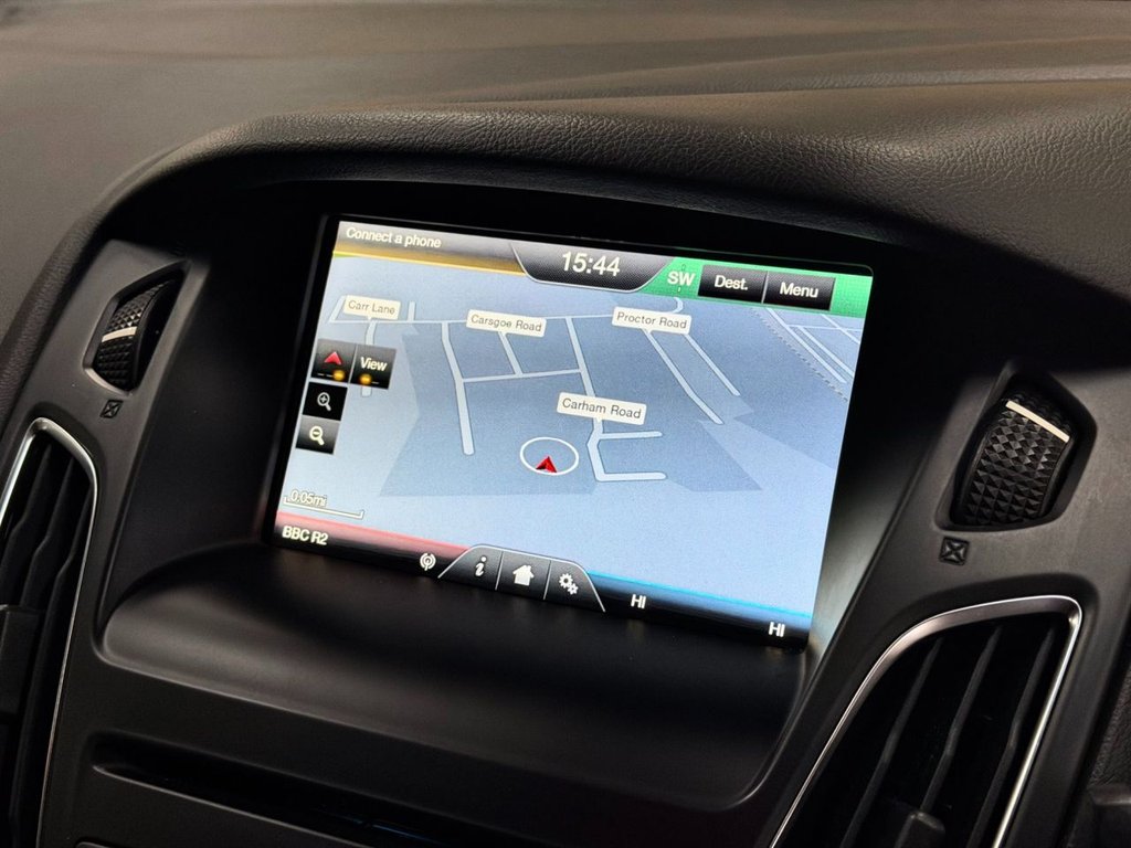 Used Ford Focus 2015 for sale - 77328091: Photo 4