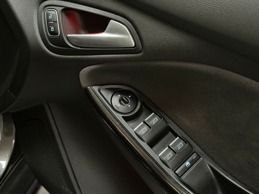 Used Ford Focus 2015 for sale - 77328091: Photo 49