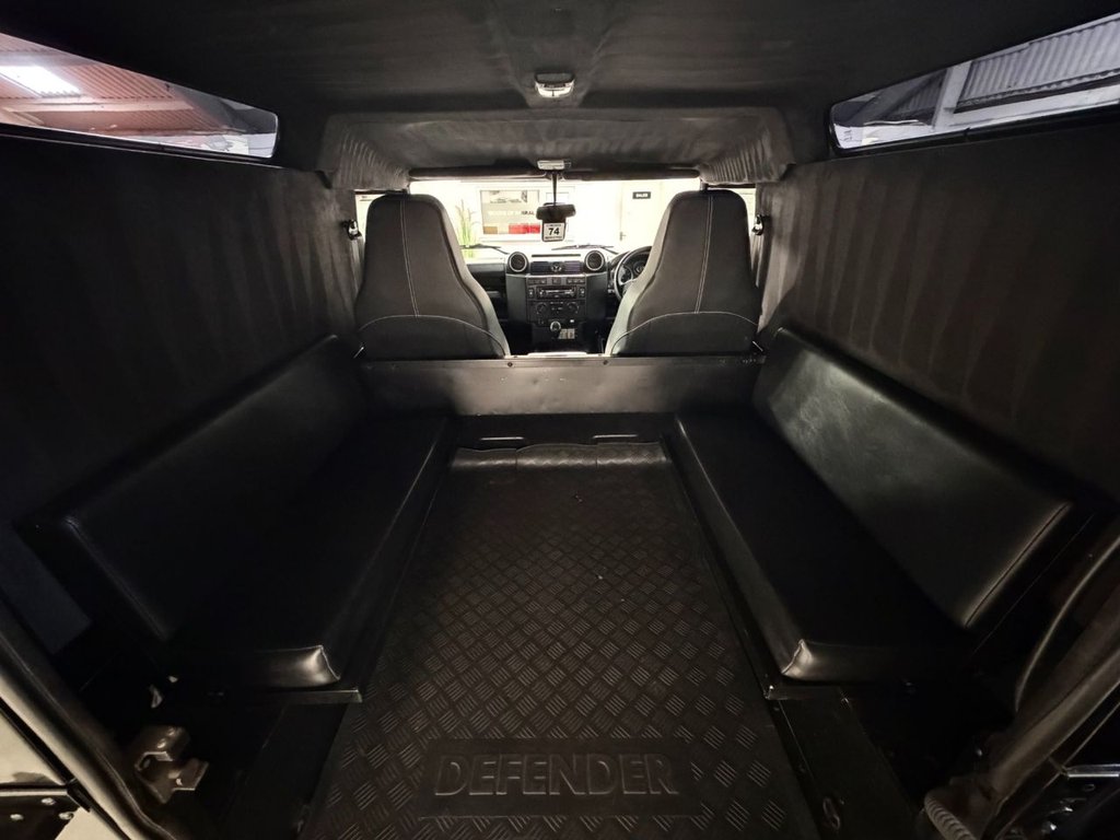 Used Land Rover Defender 2011 for sale - 77369921: Photo 19