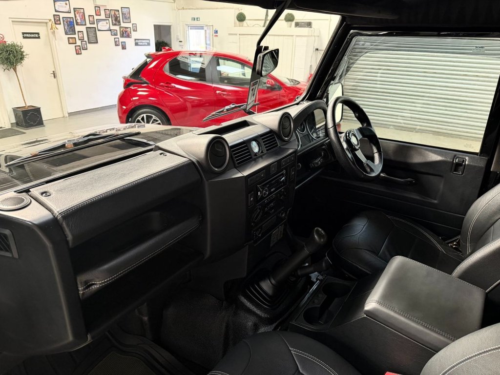 Used Land Rover Defender 2011 for sale - 77369921: Photo 31