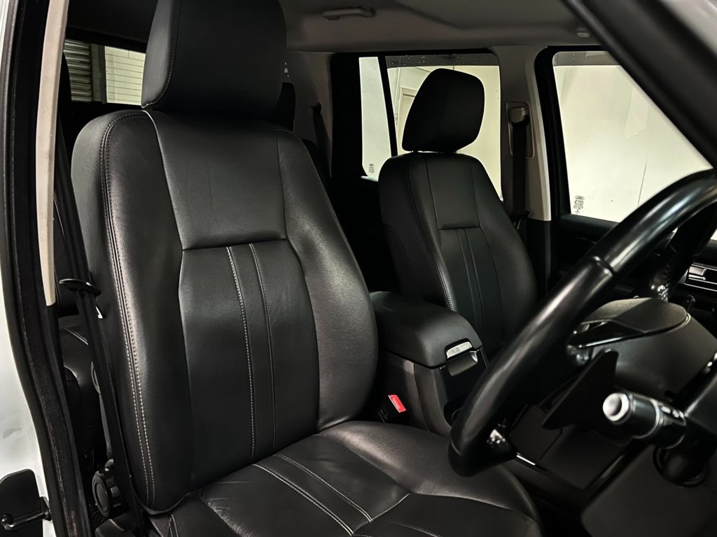 Used Land Rover Discovery 2014 for sale - 77332495: Photo 40