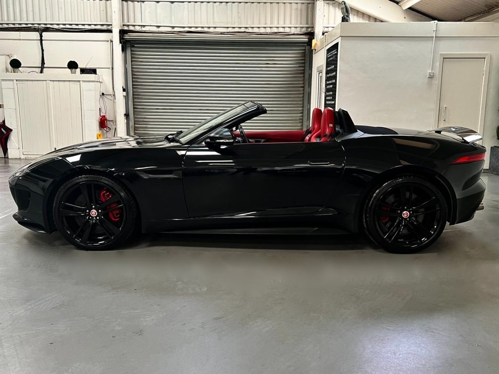 Used Jaguar F-Type 2015 for sale - 77806346: Photo 16
