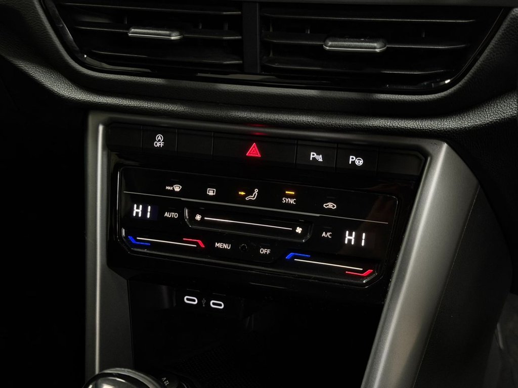 Used Volkswagen T-Roc 2022 for sale - 77427835: Photo 26