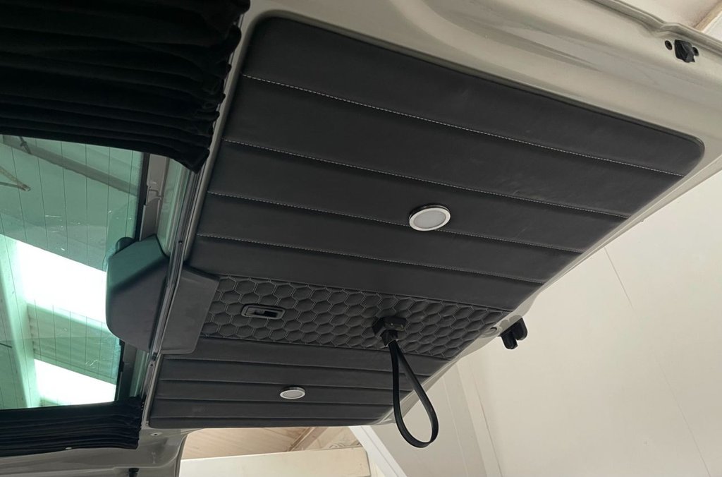 Used Volkswagen Transporter 2022 for sale - 77332488: Photo 20