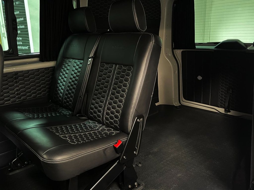 Used Volkswagen Transporter 2022 for sale - 77332488: Photo 41