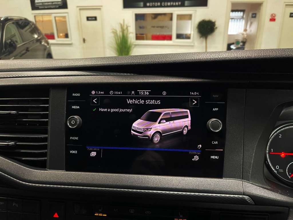 Used Volkswagen Transporter 2022 for sale - 77332488: Photo 46