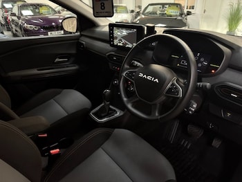 Used Dacia Jogger 2024 for sale - 78200439: Photo
