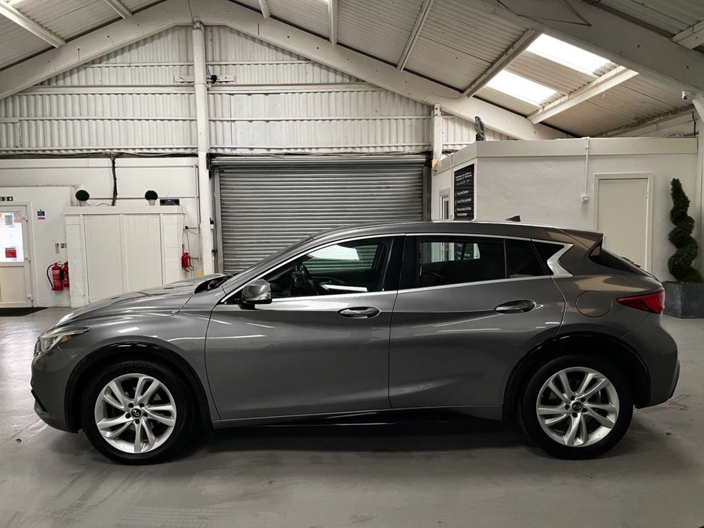 Used Infiniti Q30 2017 for sale - 77327800: Photo 16