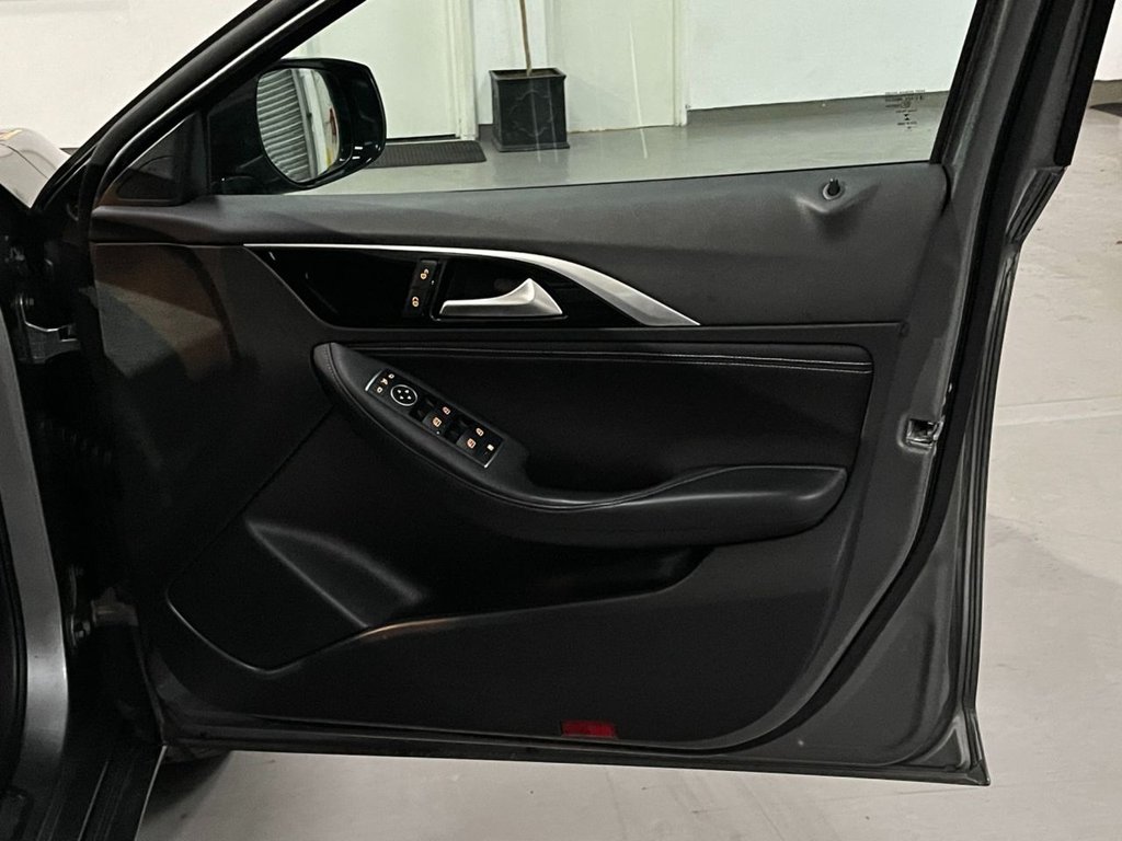 Used Infiniti Q30 2017 for sale - 77327800: Photo 37