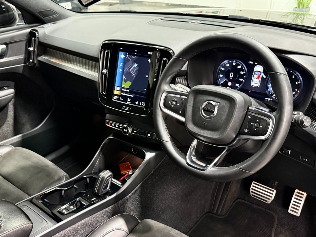 Used Volvo XC40 2022 for sale - 77332489: Photo 3