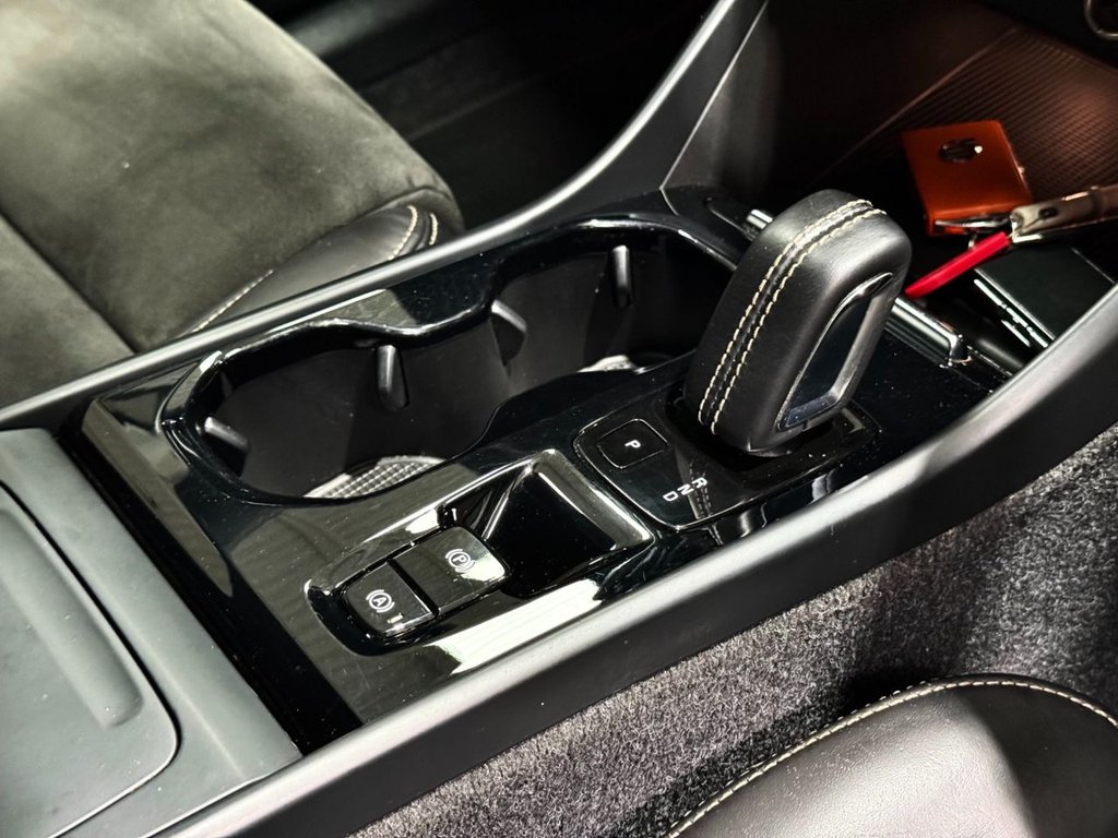 Used Volvo XC40 2022 for sale - 77332489: Photo 33