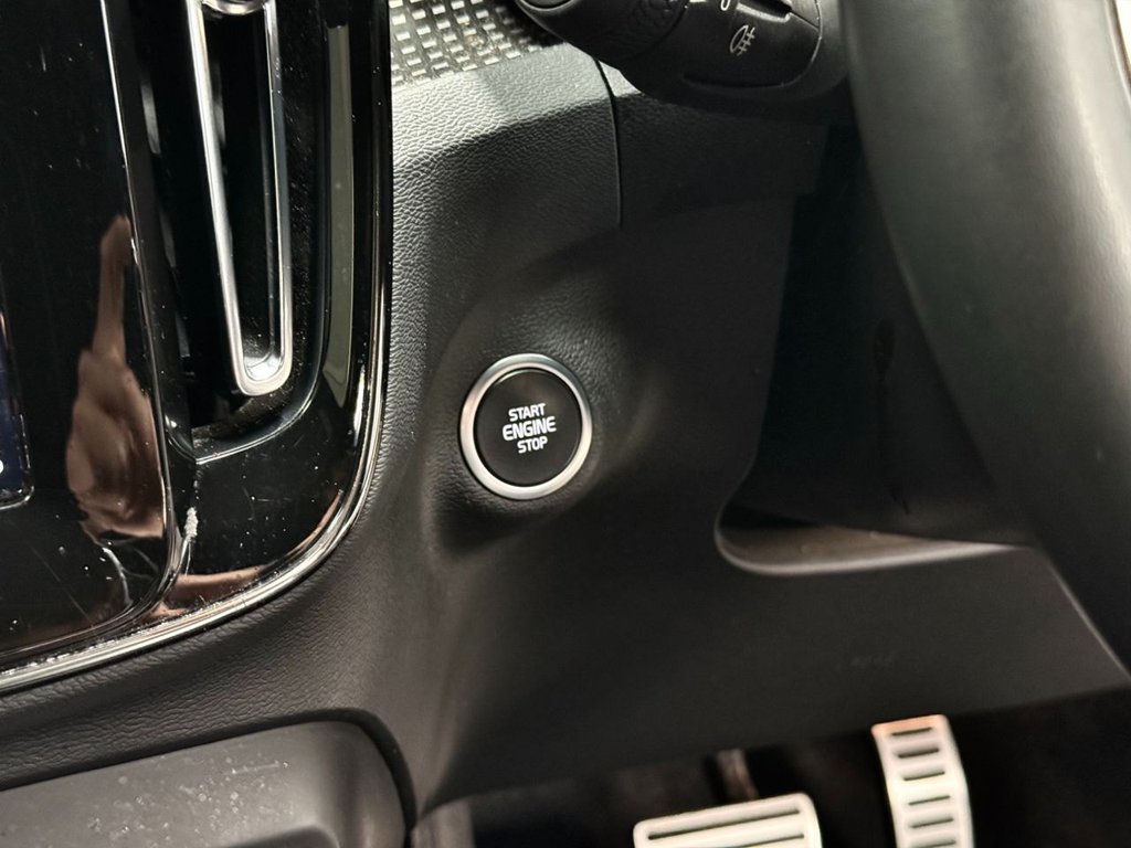 Used Volvo XC40 2022 for sale - 77332489: Photo 38