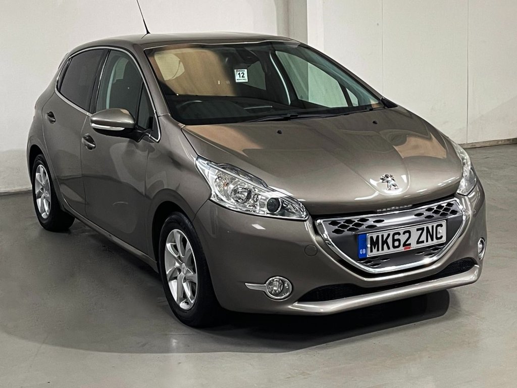 Used Peugeot 208 2012 for sale - 77332503: Photo 22