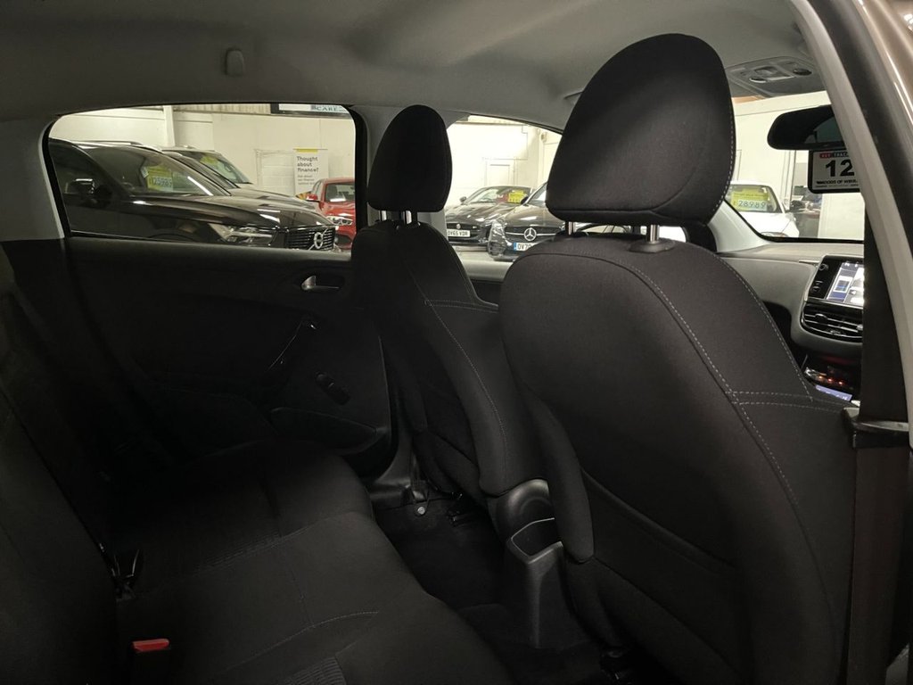 Used Peugeot 208 2012 for sale - 77332503: Photo 37