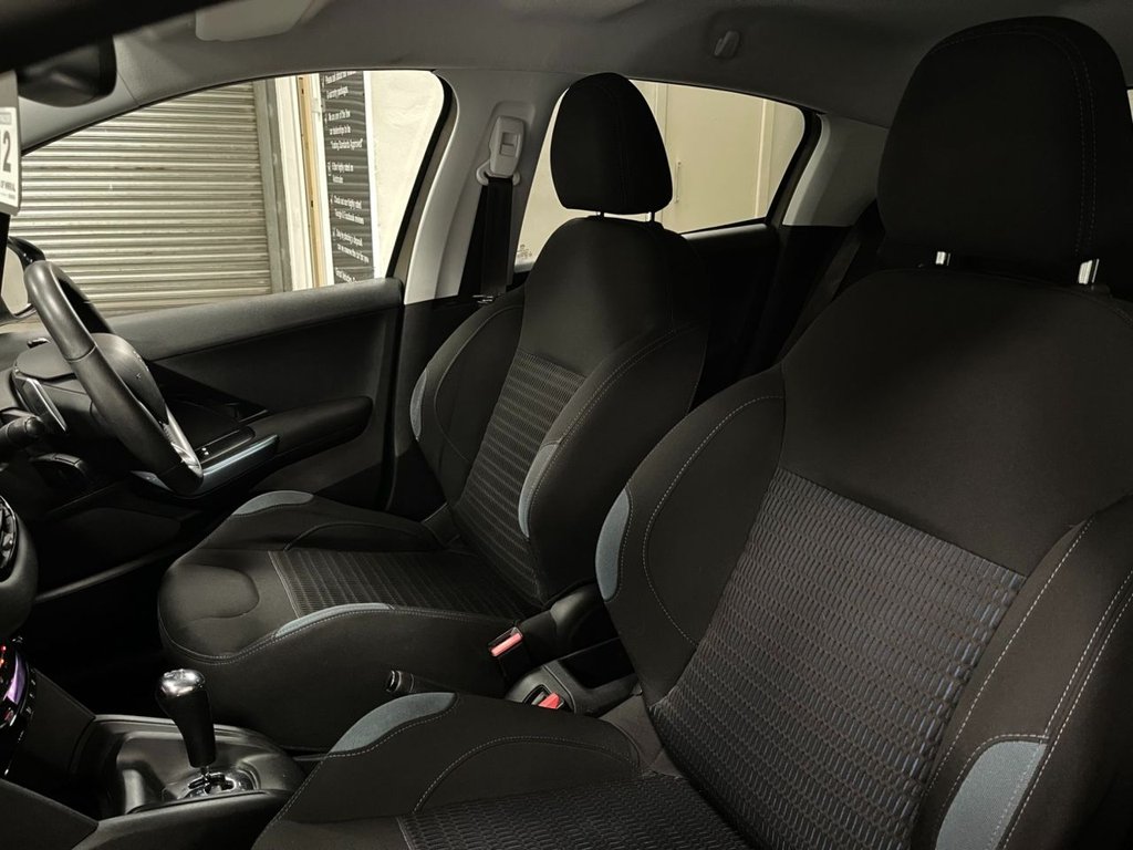 Used Peugeot 208 2012 for sale - 77332503: Photo 40