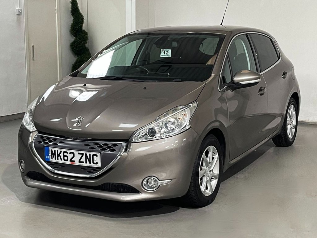 Used Peugeot 208 2012 for sale - 77332503: Photo 7