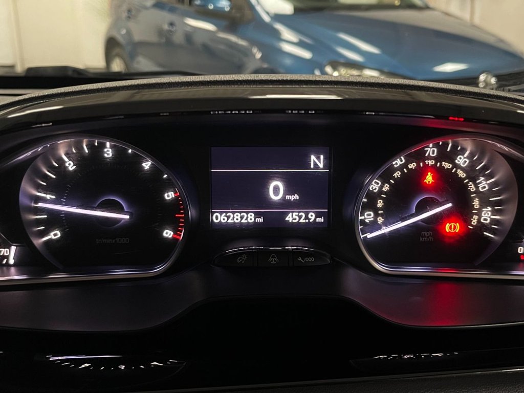 Used Peugeot 208 2012 for sale - 77332503: Photo 8