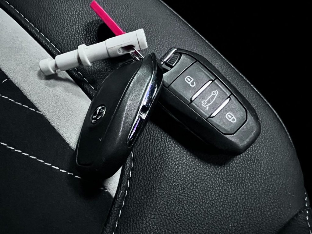 Used Vauxhall Mokka Electric 2023 for sale - 77332496: Photo 44