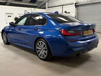 Used BMW 3 Series 2019 for sale - 77332527: Photo