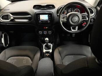 Used Jeep Renegade 2016 for sale - 79870952: Photo