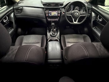 Used Nissan X-Trail 2018 for sale - 78769065: Photo
