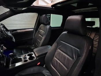 Used Volkswagen Touareg 2016 for sale - 78181214: Photo