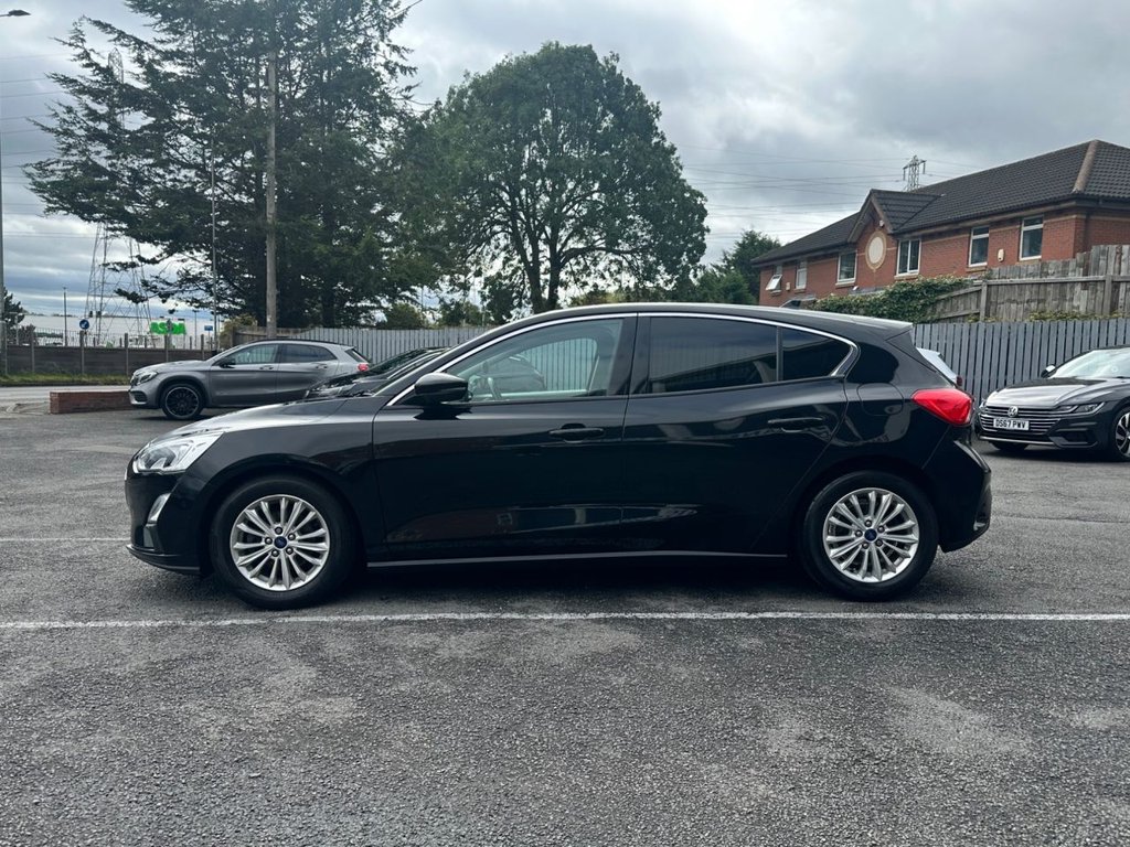 Used Ford Focus 2019 for sale - 77176479: Photo 5