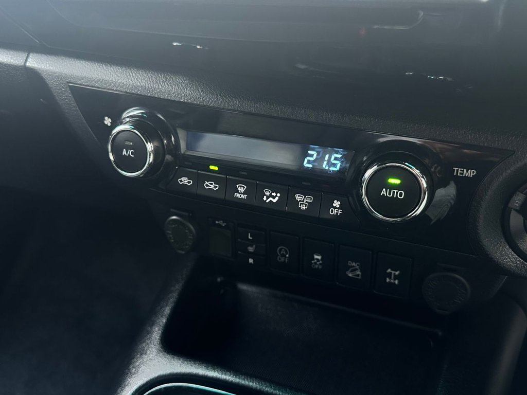 Used Toyota Hilux 2020 for sale - 77176509: Photo 25