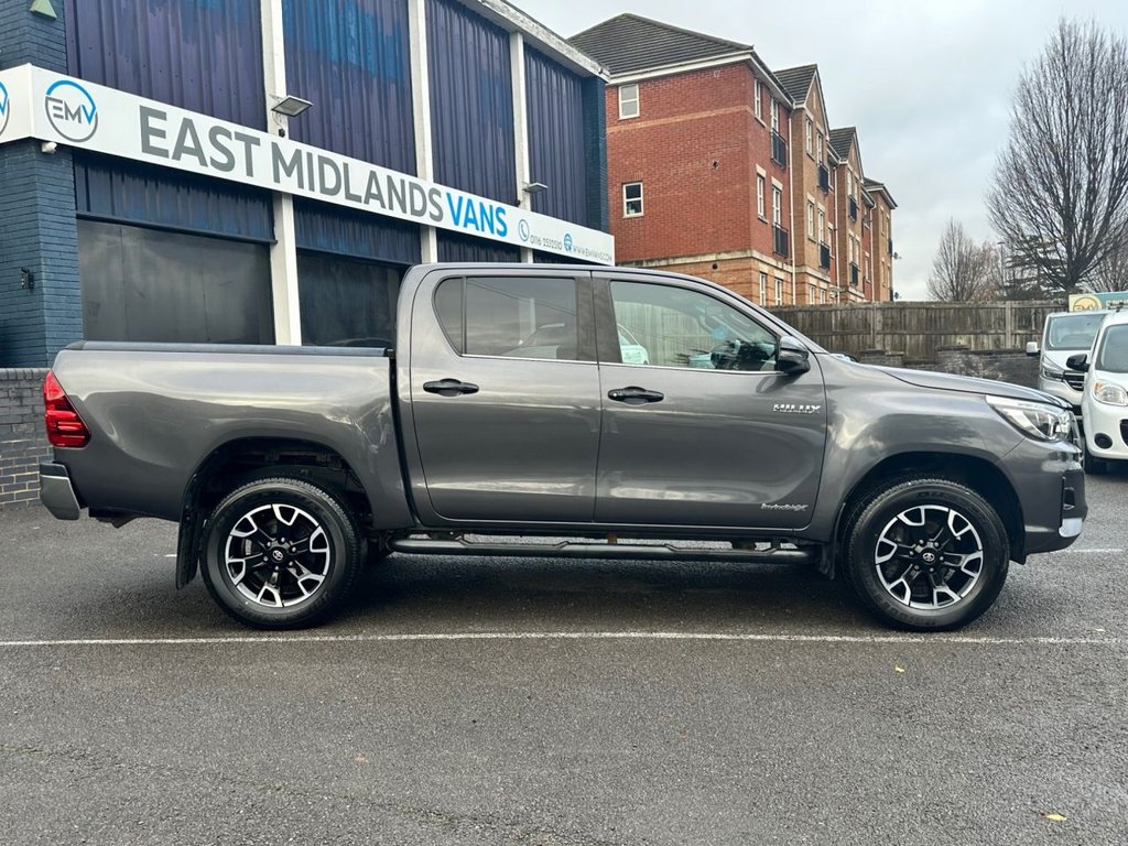 Used Toyota Hilux 2020 for sale - 77176509: Photo 9