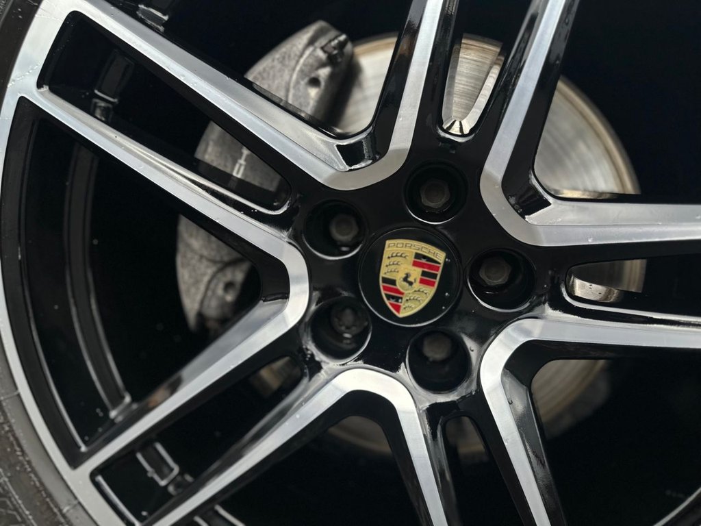 Used Porsche Macan 2018 for sale - 77452049: Photo 18