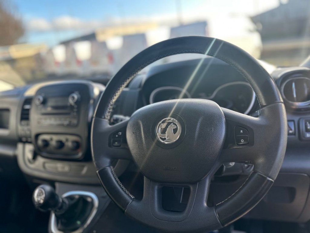 Used Vauxhall Vivaro 2016 for sale - 77176504: Photo 17