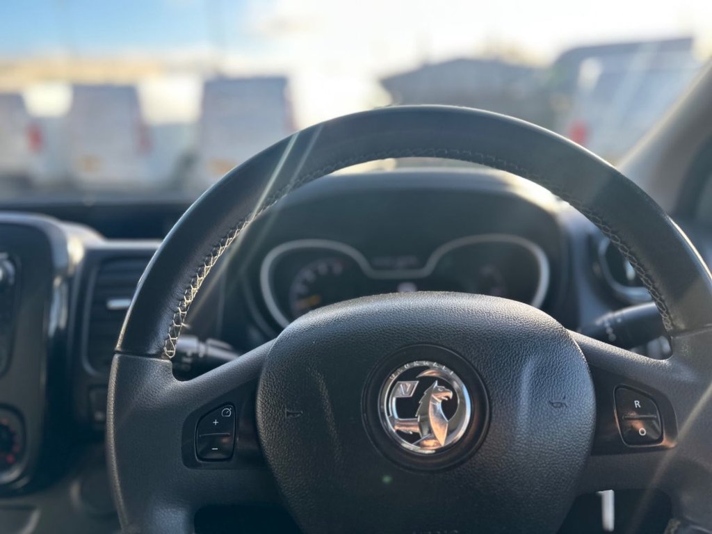 Used Vauxhall Vivaro 2016 for sale - 77176504: Photo 29