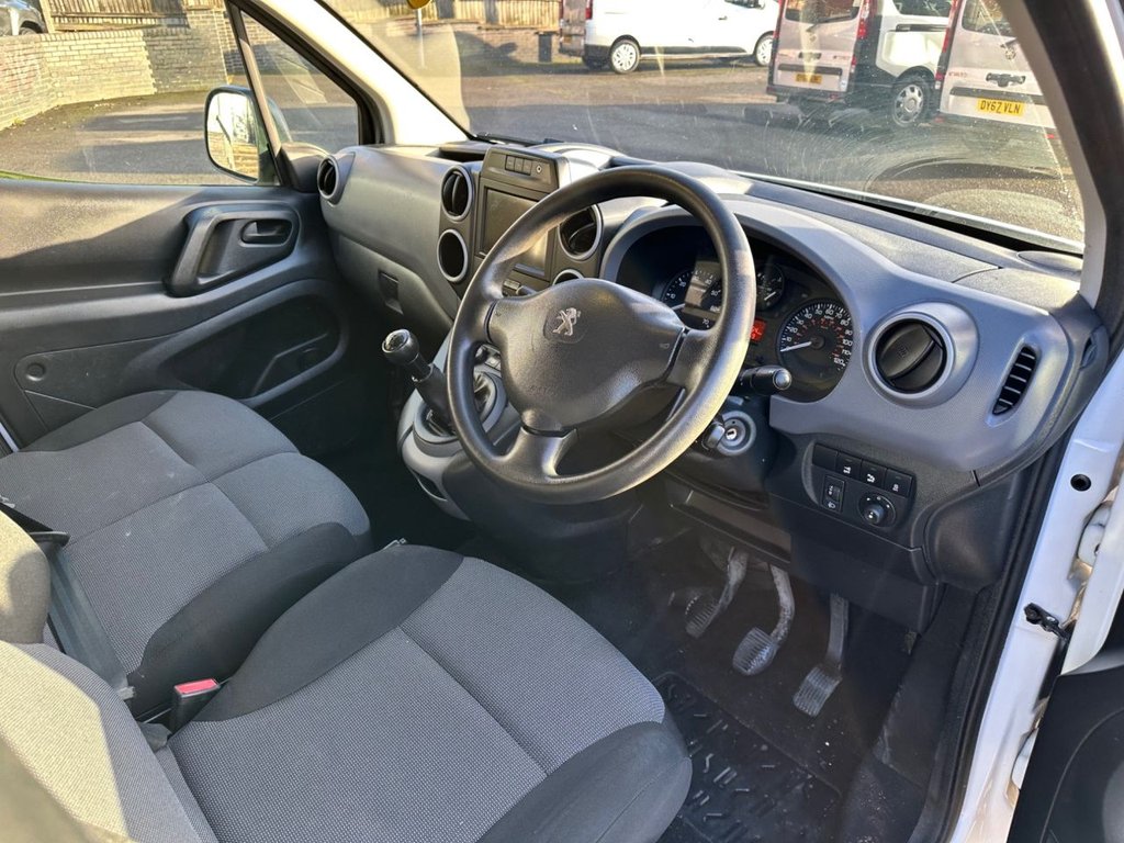 Used Peugeot Partner 2018 for sale - 77176512: Photo 11